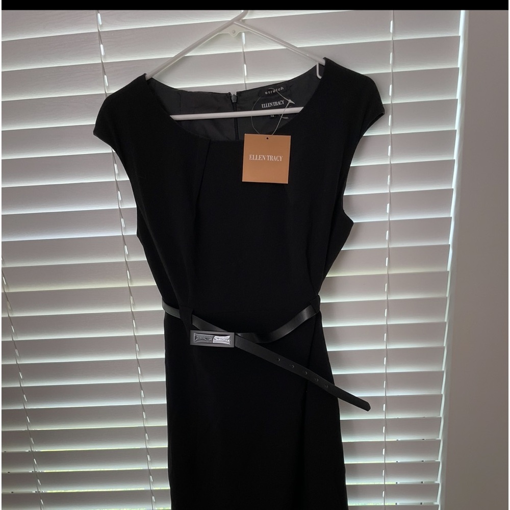 Brand New With Tags Ellen Tracy Cap Sleeve Dress. Size 12